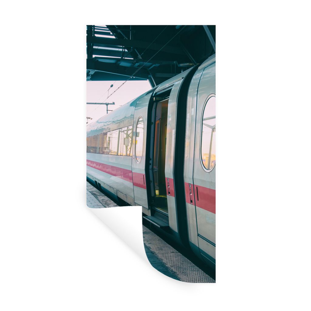 MuchoWow Wandtattoo Wandsticker Wandaufkleber Schöner Zug auf dem Bahnsteig 80x160 cm Selbstklebend und Repositionierbar - Sticker - Dekorfolie