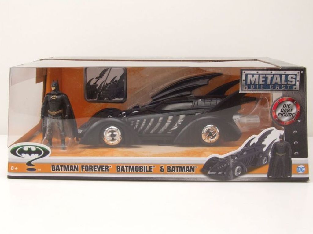 Jada Toys 253215003 Batman Forever Batmobile 1995 schwarz mit Figur 1:24