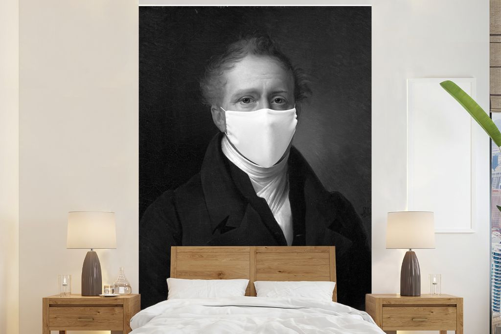 MuchoWow Fototapete für Wohnzimmer oder Schlafzimmer Wandtapete Vinyl Motivtapete Daniel Francis Schas mit einem weißen Mundschutz - Gemälde v...