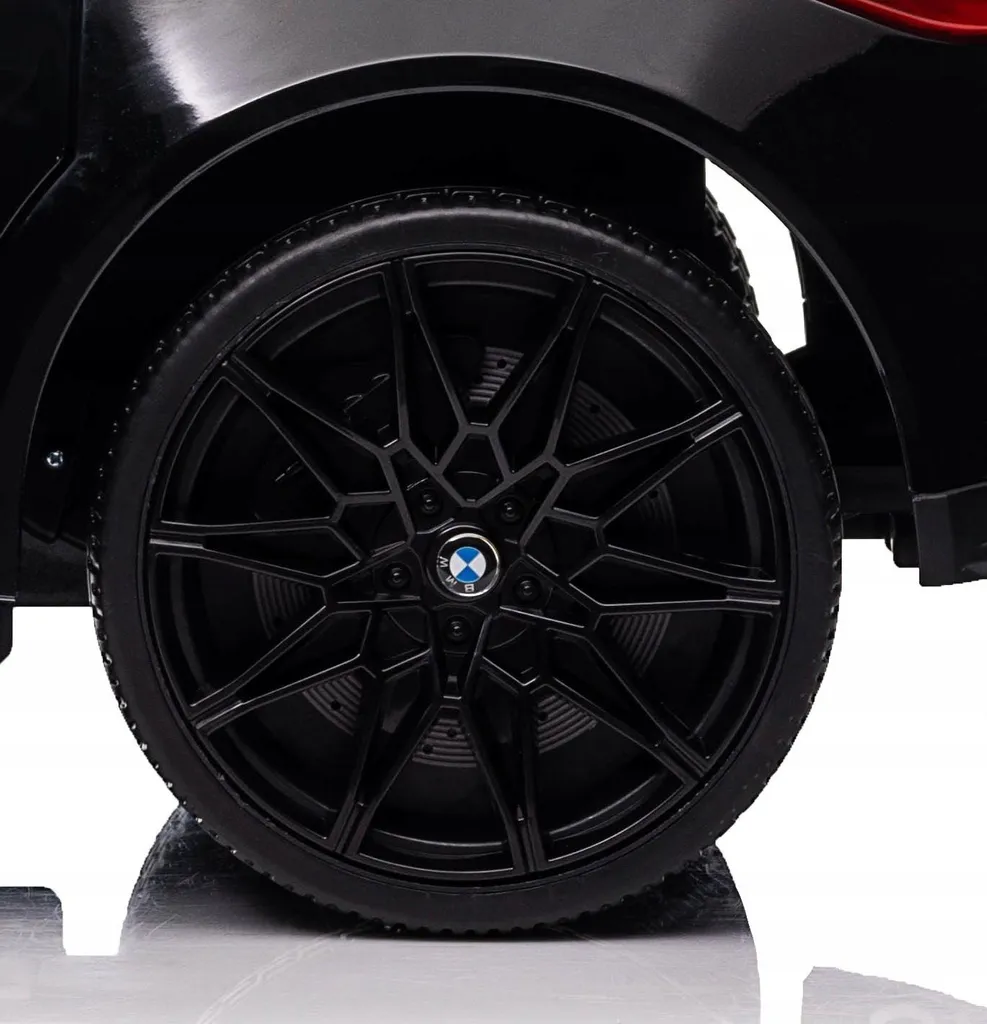 BMW M4 électrique enfant avec roues EVA silencieuses et télécommande