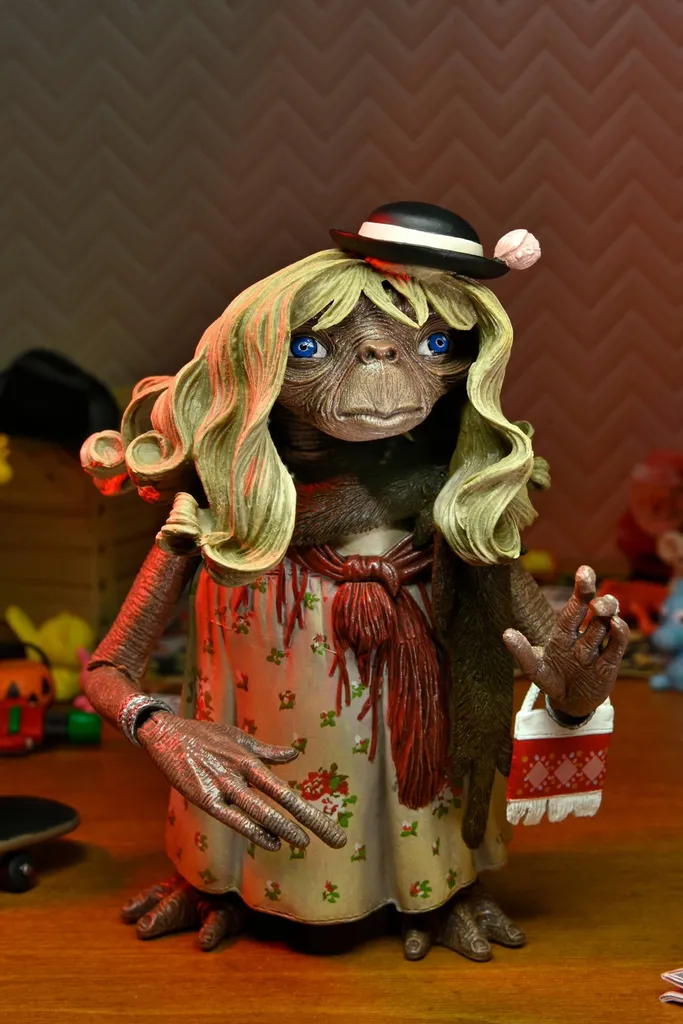 Figurine E.T. l'Extraterrestre 11 cm Déguisé pour Déco Cinéma - 11