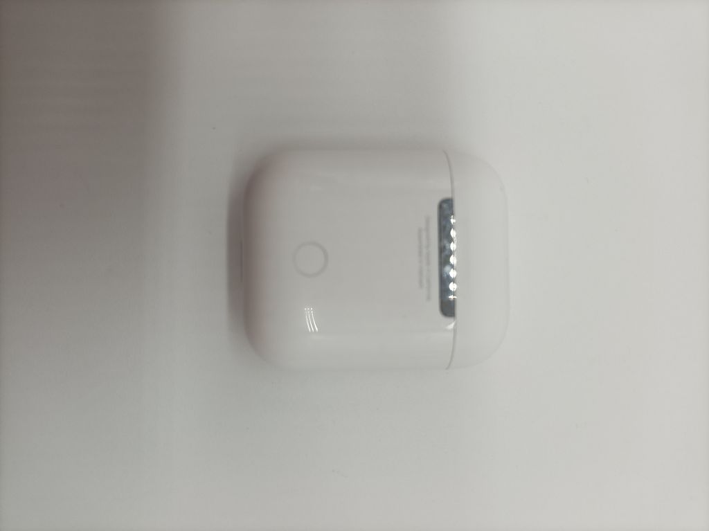 Apple AirPods with Charging Case MV7N2ZM/A Produktbild 64