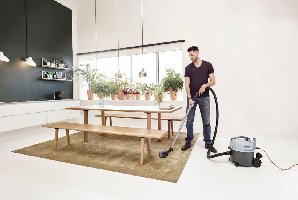 Nilfisk VP300 HEPA Basic EU2 Gewerbesauger mit HEPA Image du produit 