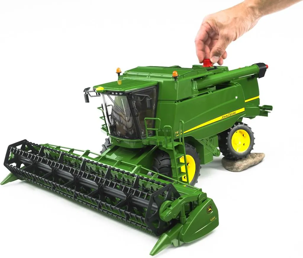 Bruder 02132 Moissonneuse-batteuse John Deere T670i avec grains - 23
