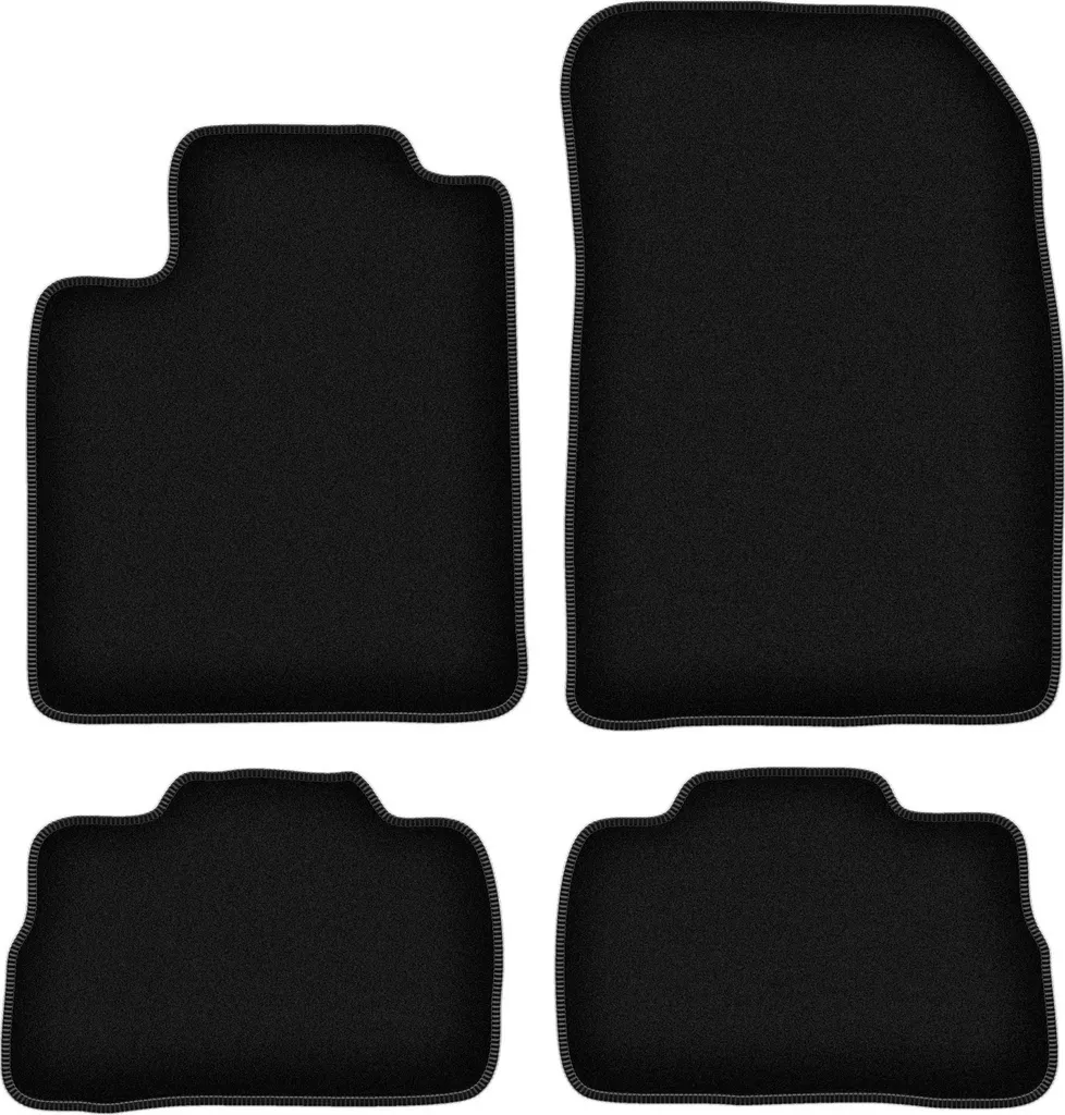 Tappetini in velluto per Suzuki Kizashi (2009-2014, berlina) neri, set 4 pz, con fissaggi