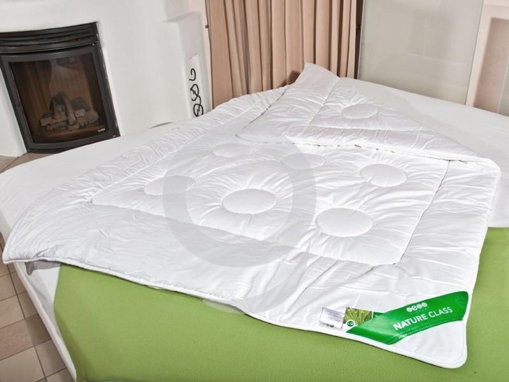 Steppbett Merino Wolle 240x240 Übergröße Bettdecke Baumwollsatin