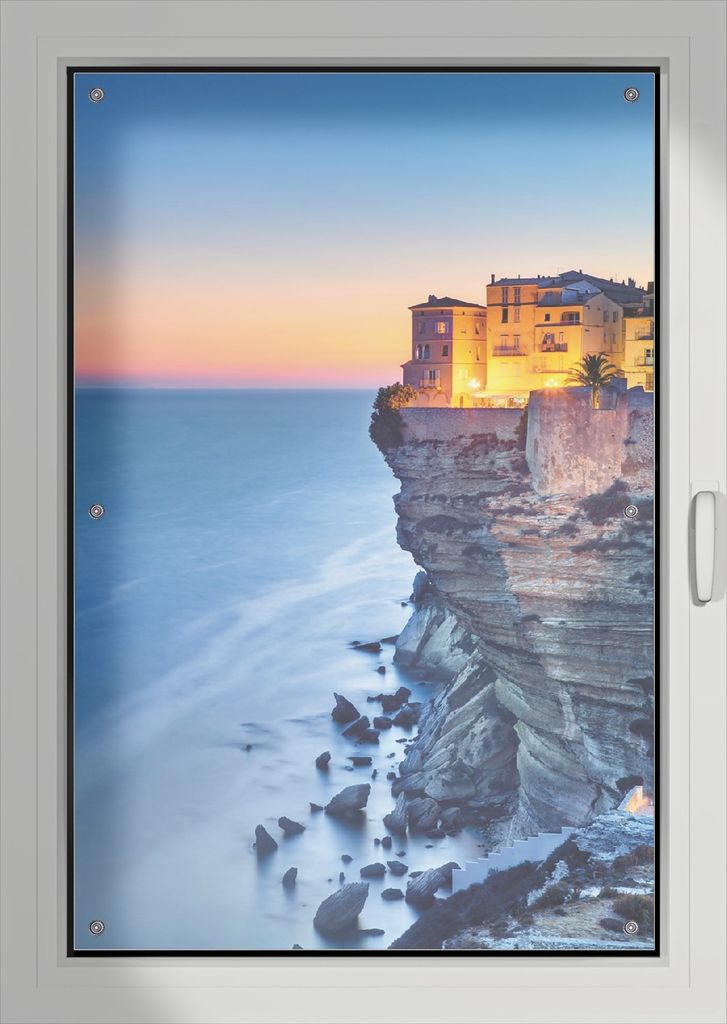 Wallario Lichtschutzbild, Dekorativer Sichtschutz Sonnenschutz 76 x 115 cm mit Motiv: Haus an der Klippe - Verdunklung ohne Bohren