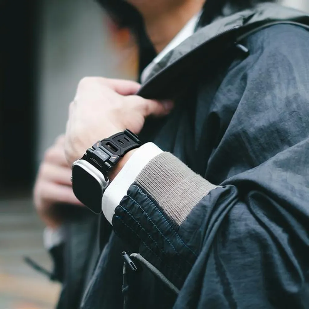Skinarma Titon Cinturino per Apple Watch Ultra 49mm - Nero Originale - 6
