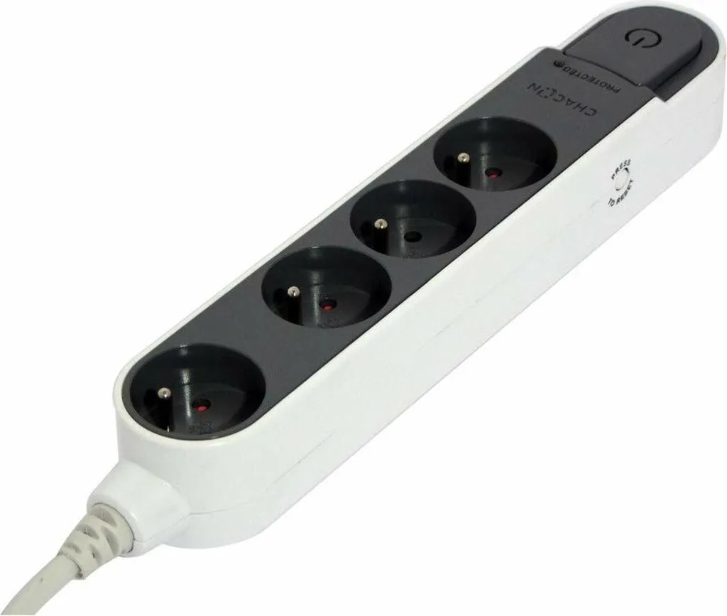Ciabatta Elettrica 4 Prese Chacon con Interruttore - Sicurezza Casa 100%