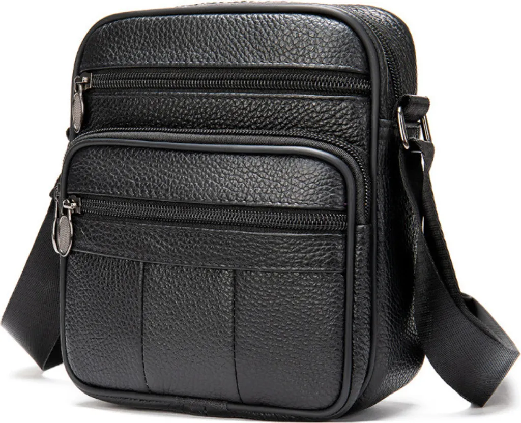 Borsa Minimalista INF in Pelle Nera - Essenzialità e Qualità Vera