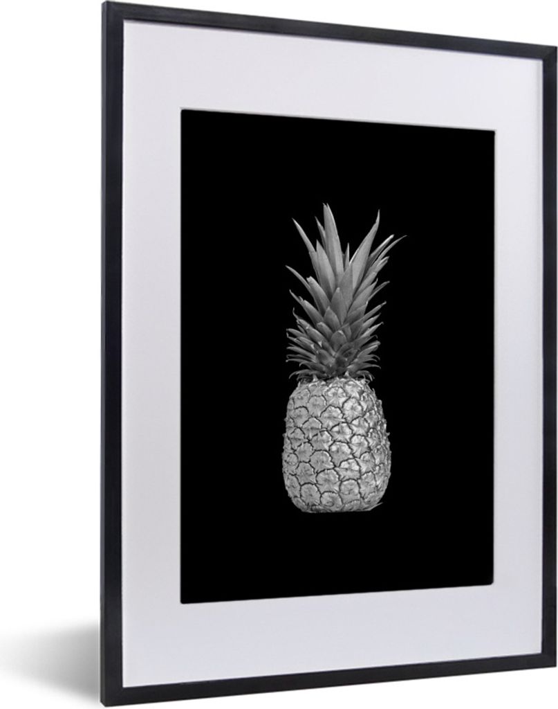 MuchoWow® Gerahmtes Poster Ananas mit spitzen Blättern auf Produktbild 