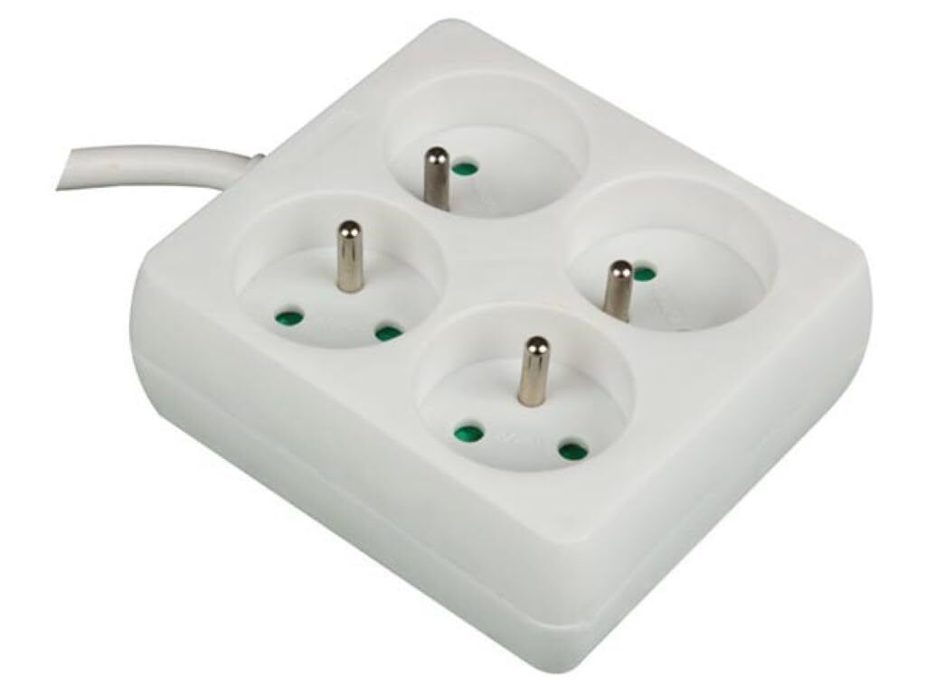 Perel Steckdosenleiste, 4 Typ-E-Steckdosen mit Kindersicherung, 1,5 m H05VV-F 3G1.5 Kabel, 3680 W,