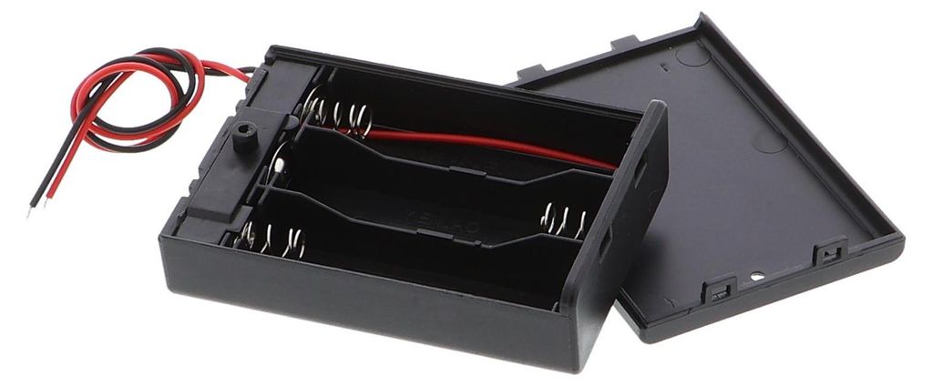 Batteriefach 3x AA mit Schalter und Deckel Produktbild 