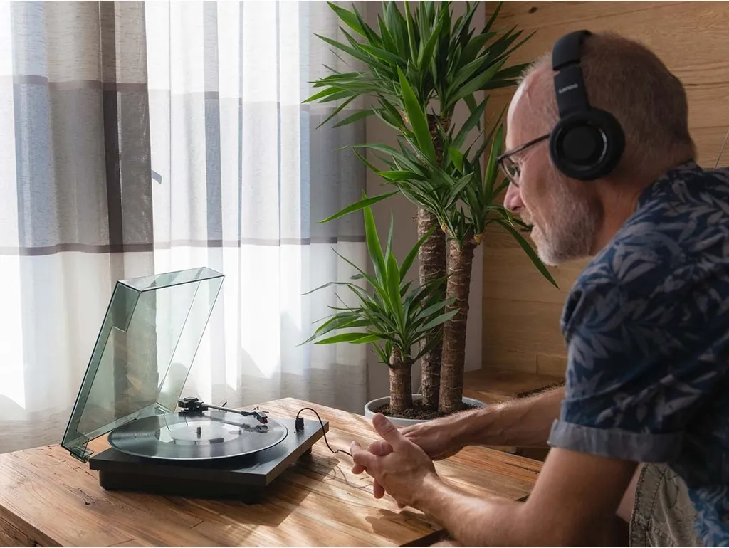 Giradischi Moderno Lenco LS-10BK Nero - Stile e Vinile per Casa - 23