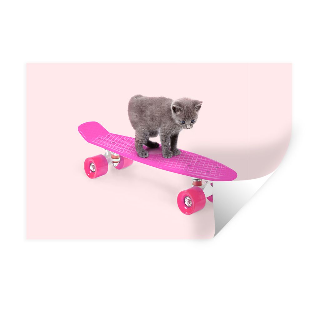 MuchoWow Wandtattoo Wandsticker Wandaufkleber Katze - Kätzchen - Tiere - Skateboard - Rosa 90x60 cm Selbstklebend und Repositionierbar - Aufkleber