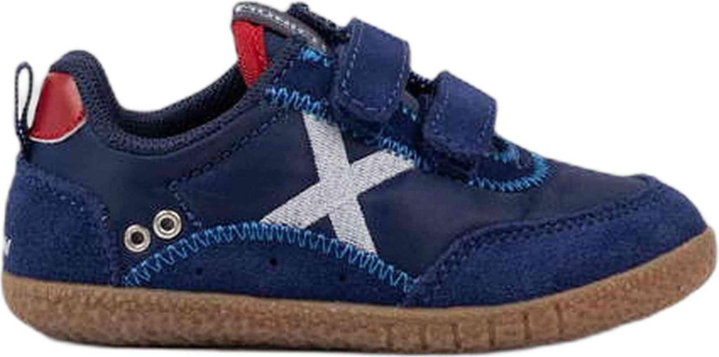 Munich Sneakers 8028019 in AZUL color