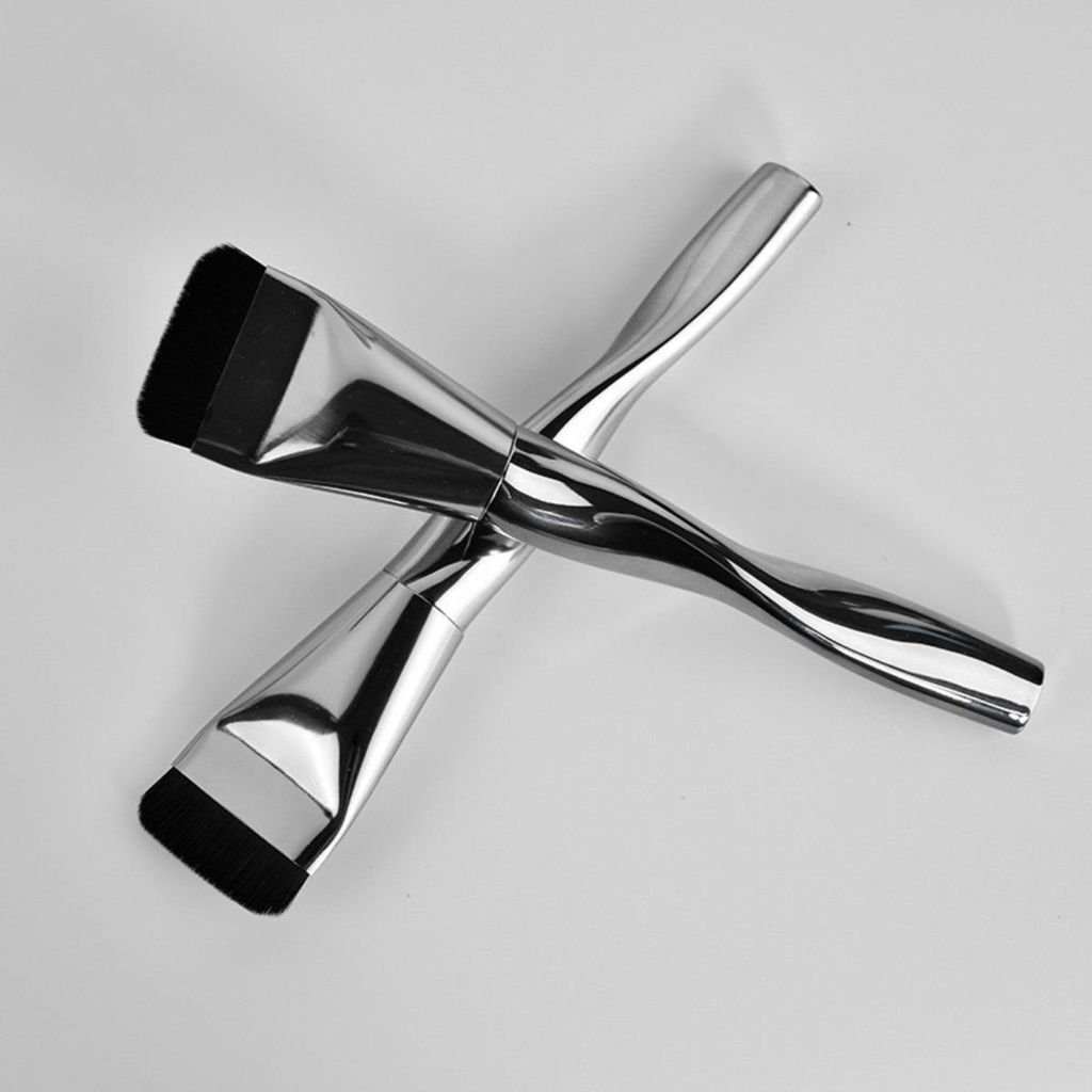 INF Spiral Flat-Top Foundation Brush 2er Set Silber Kunststoff Synthetik Pinsel 15.5cm