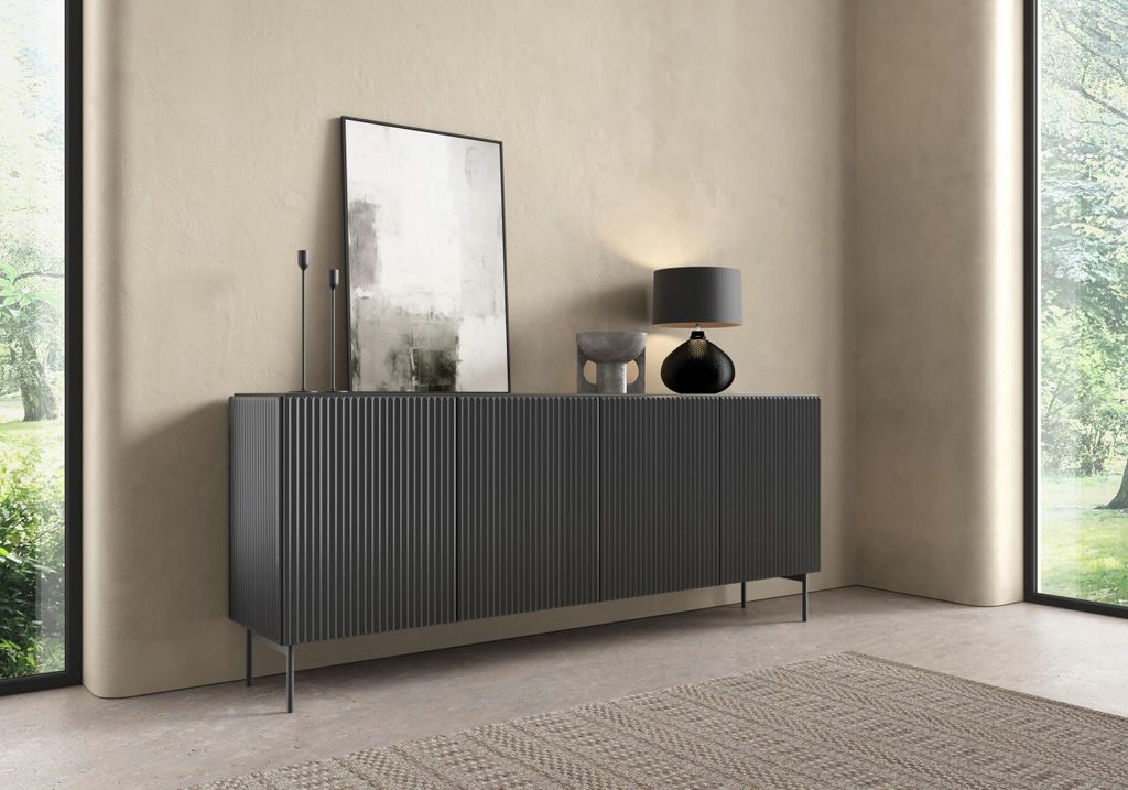 Großes Sideboard Muti in Schwarz Matt | 195 cm breite Kommode mit 4 Türen und Riffeldesign