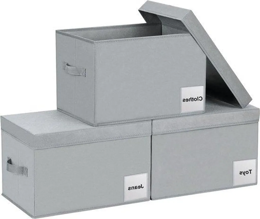 Boîtes de rangement pour vêtements gris clair avec couvercles anti-poussière