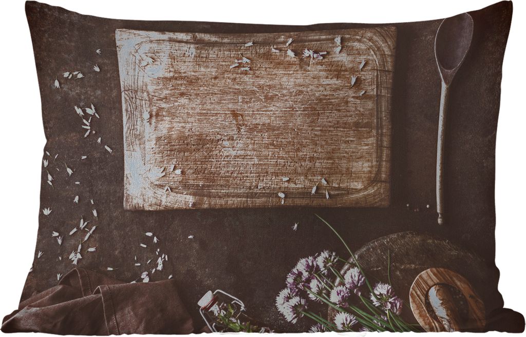 MuchoWow Outdoor Kissen - Schneidebrett - Kräuter - Löffel - Küche - Rustikal - Mörser - Schnittlauch - 50x30 cm - Wetterfest - Lounge Kissen...