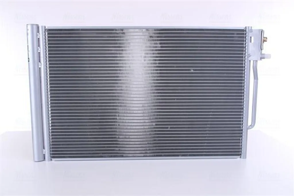 Condenseur de clim pour Insignia Nissens 941088 remplace OE 23336302