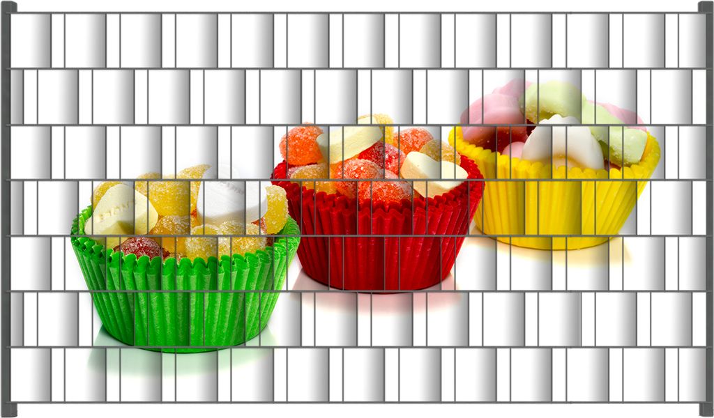 Wallario Zaunsichtschutz mit Motiv Sweets - Süßigkeiten-Muffins in der Küche für Ein- und Doppelstabmatten Zäune in der Größe 250 x 140 cm
