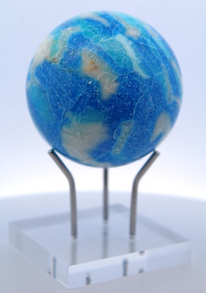 Larimar Kugel 60-61mm Dominikanische Republik Ozeanblau Naturedelstein