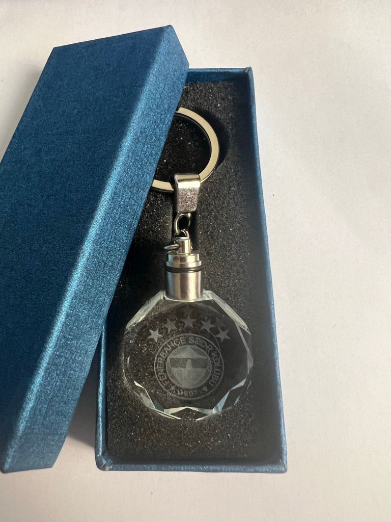 Fenerbahce fünf Sterne Logo Led Multicolor Produktbild 