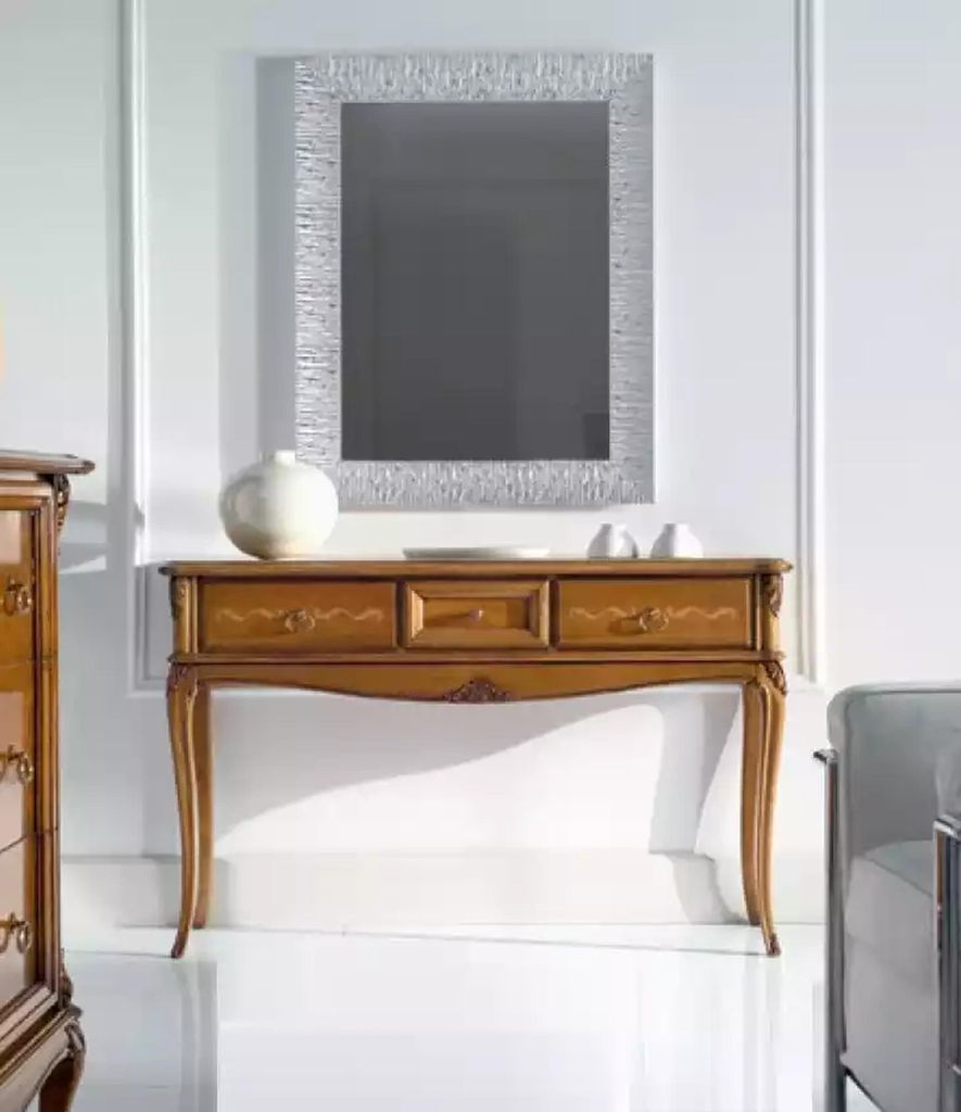 Design Luxus Konsolentisch Konsole Sideboard Klassischer Möbel Sideboard