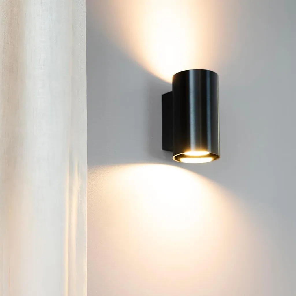 Applique murale noire dimmable pour éclairage indirect sans éblouissement