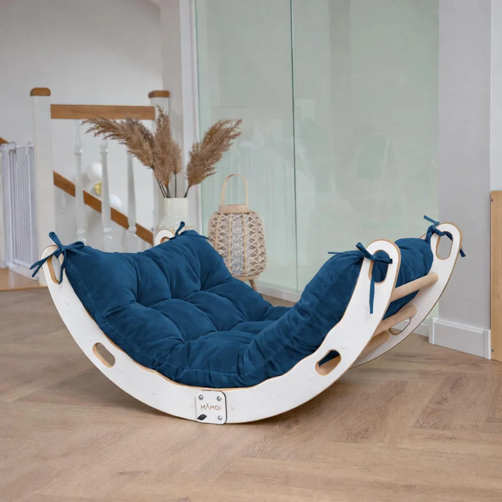 Dondolo Arcobaleno Legno MAMOI: Il Regalo Magico per Bambini Felici