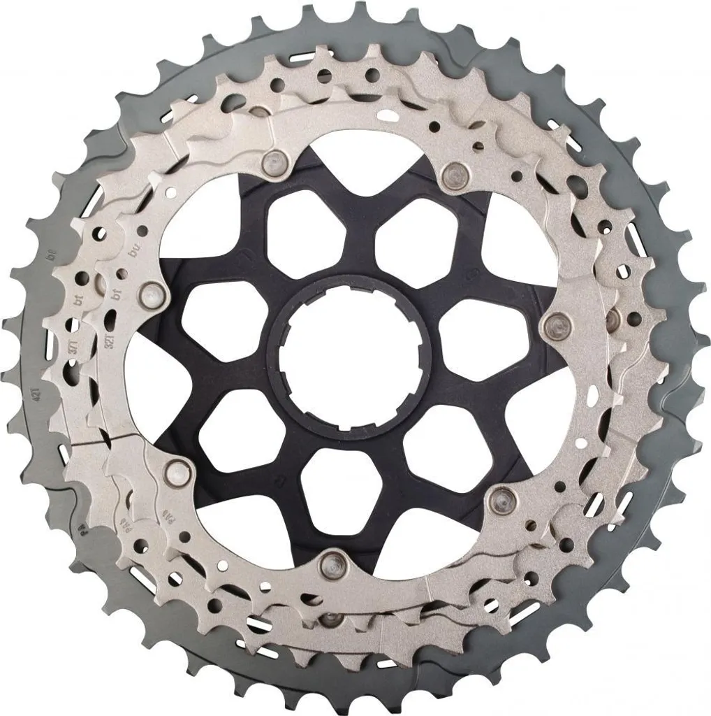 Réparer cassette XT M8000 avec pignon Shimano 32-37-42 dents 11 vit.