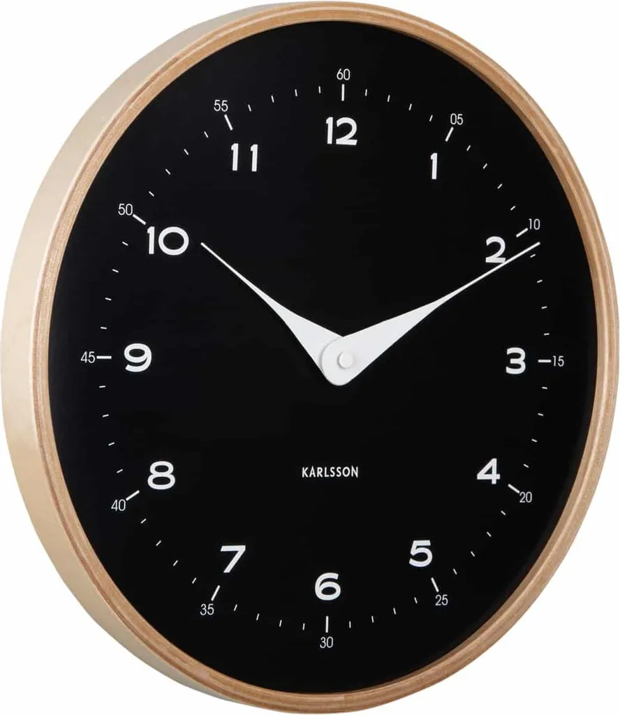 Horloge Murale Silencieuse Karlsson Osado Dome en Bois Noir sans Tic-Tac