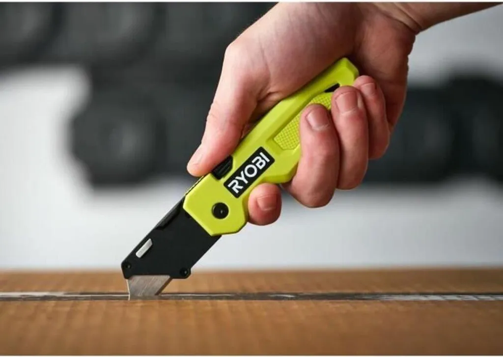 Ryobi RHCKF-2 Couteau rétractable manche ergonomique fibre de verre