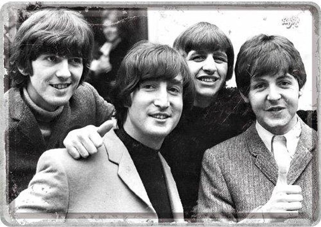 Nostalgic-Art - Blechpostkarte - Celebrities - Fab4 - Thumbs Up