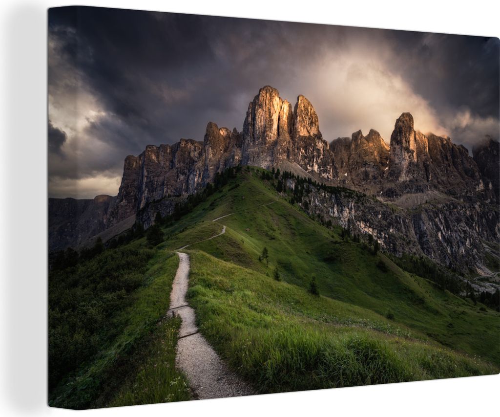 OneMillionCanvasses - Leinwandbilder - 140x90 cm, Dunkle Wolken über den Dolomiten in Italien, Wandbilder Kunstdruck Wanddekoration