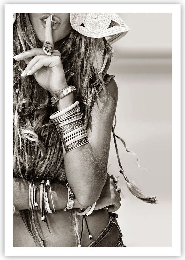 Poster - Poster ohne Rahmen - Frau Armband Jahrgang - 70x100 cm - Wand Bild - Wanddeko - Wandbilder - Kunstposter - Wandposter - Bilder - Kunstdruc...