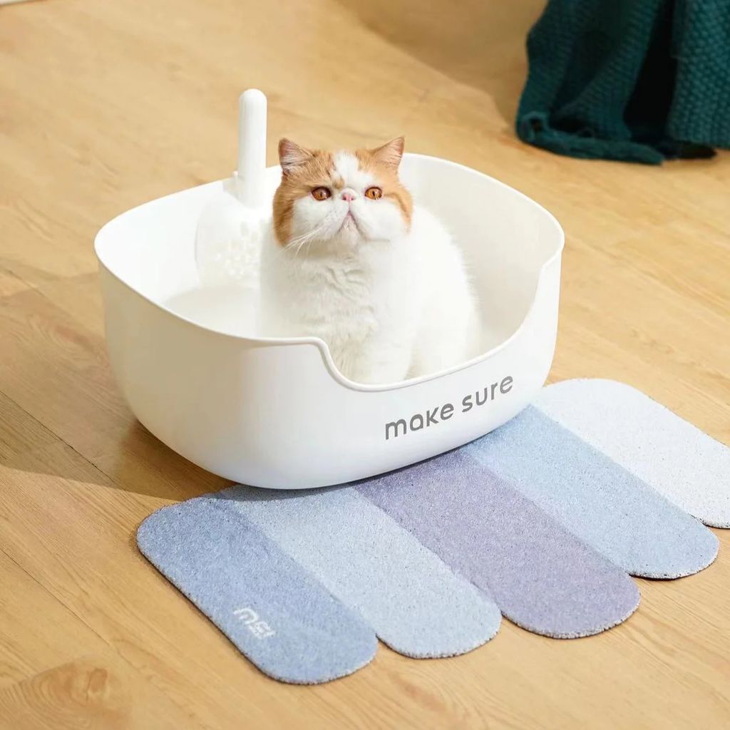 Makesure – LITE Katzentoilette mit Streuschaufel und Vorleger, weiß