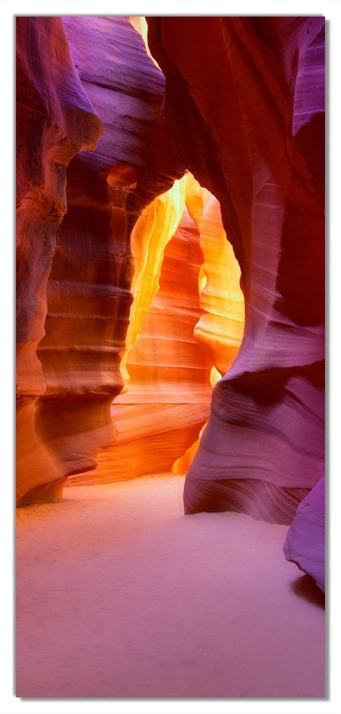 Wallario selbstklebende Türtapete 100 x 220 cm mit Schutzlaminat - Felsschlucht in Arizona USA - orange und violett