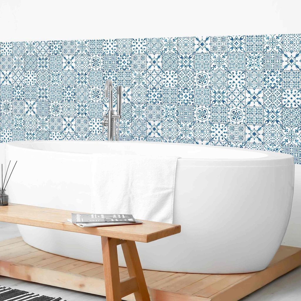 Wandverkleidung Bad mit Motiv selbstklebend - 0.61 mm Wandpaneel matt wasserfest Design blau Fliesenoptik Badrückwand fugenlos 150x50 cm