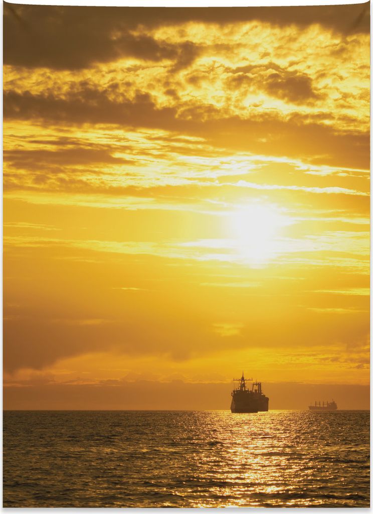 Abakuhaus Nautisch Wandteppich, Schiff auf Ocean Sunrise aus Weiches Mikrofaser Stoff Kein Verblassen Klare Farben Waschbar, 110 x 150 cm, Gelb