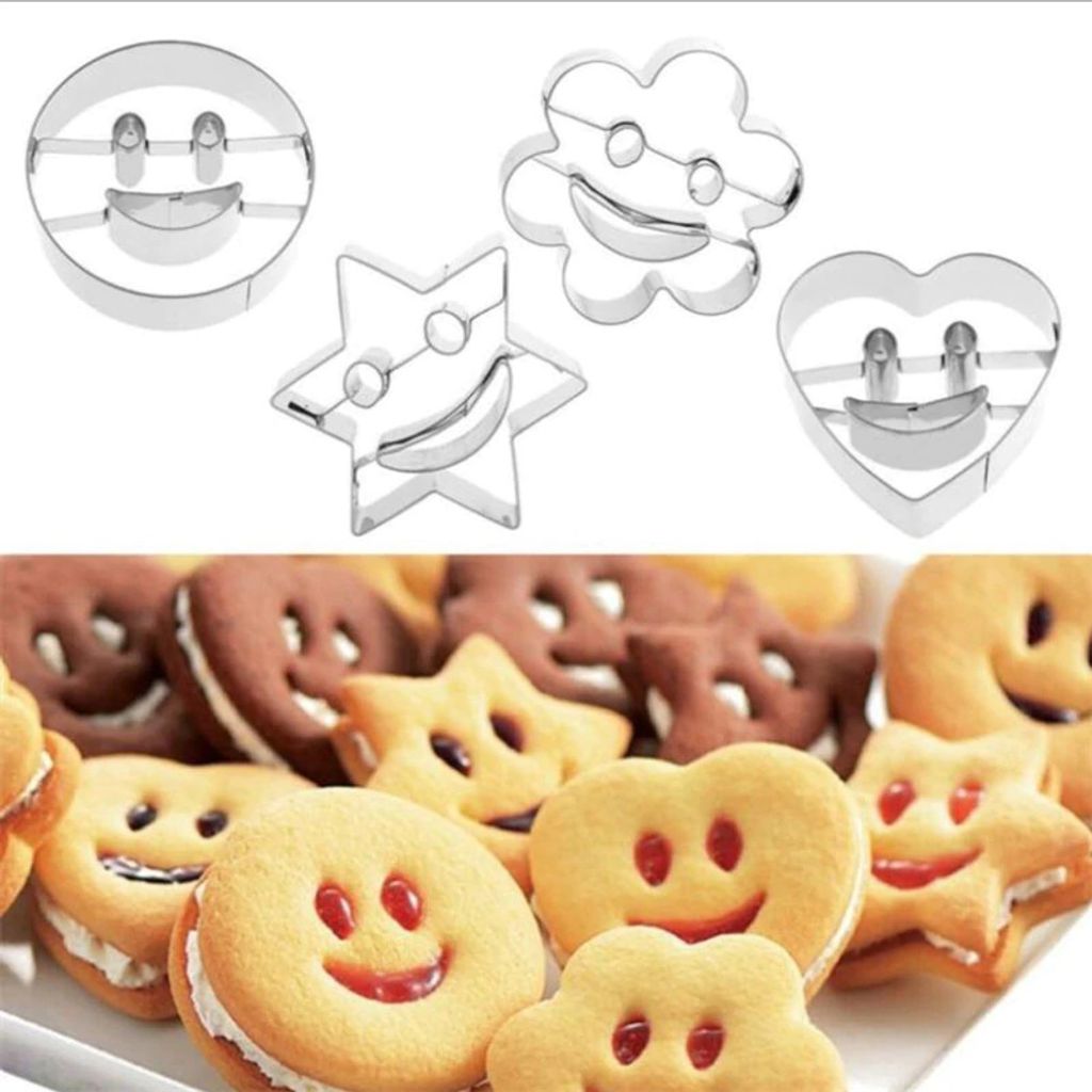 Vykrajovačka na sušienky Smiley 4 ks Obrázok produktu 