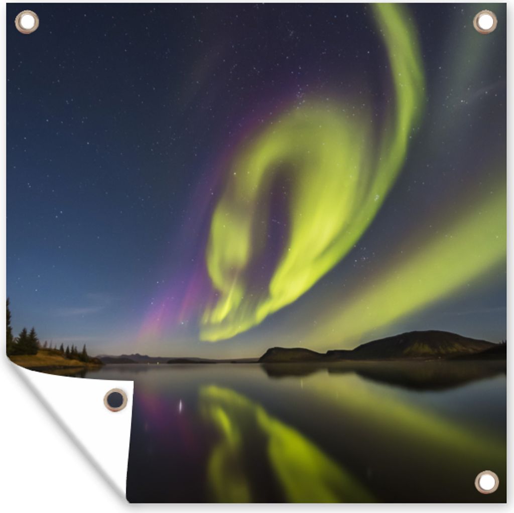 MuchoWow 50x50 cm Outdoor-Poster Gartendeko Sichtschutz Garten Poster für den Garten Nordlichter - Schweden - Lila - Wasser - Grün