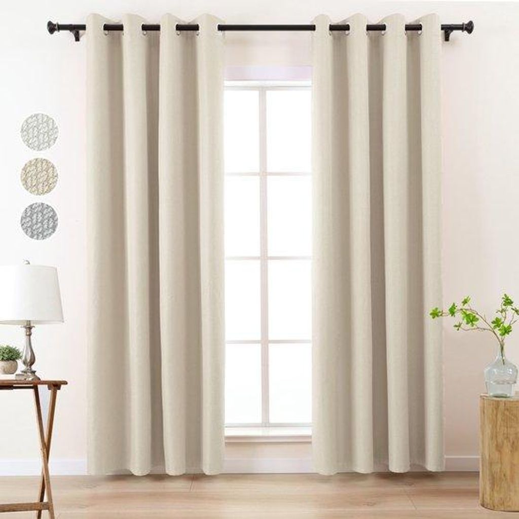 Schwarzes Rollladen mit Ventilation für Schlaf- und Wohnbereich