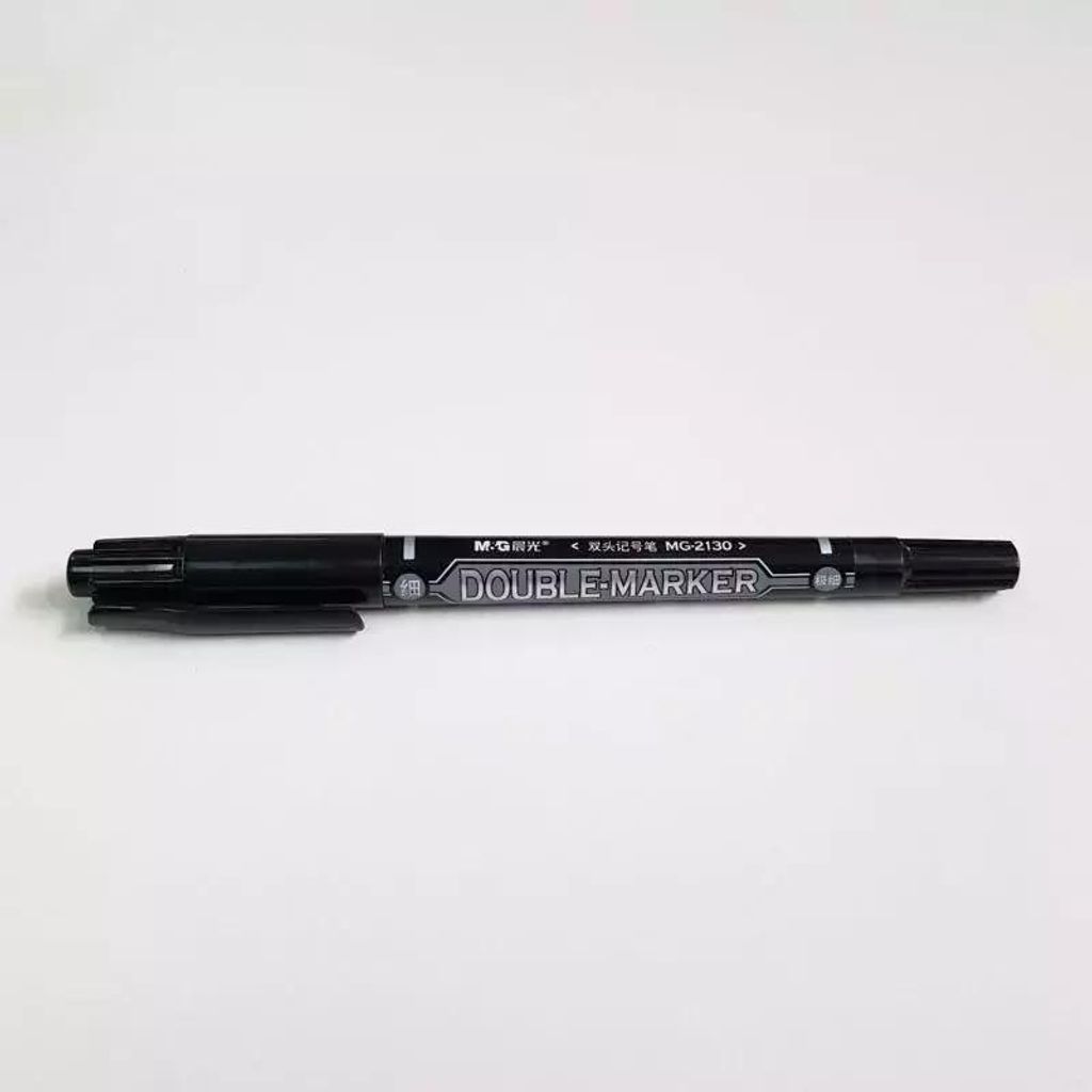 Doppelseitiger schwarzer Marker Double (12 St.) M&G Produktbild 