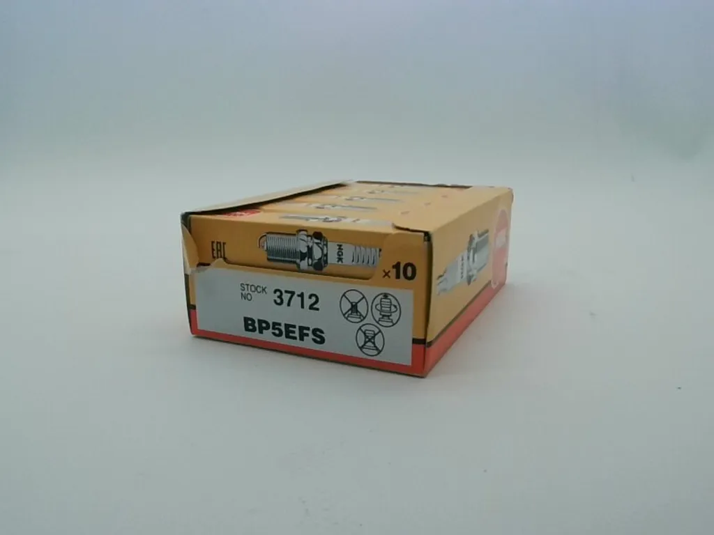 Set 10 Candele NGK 3712 BKR6E - Ricambio OE per Auto e Moto