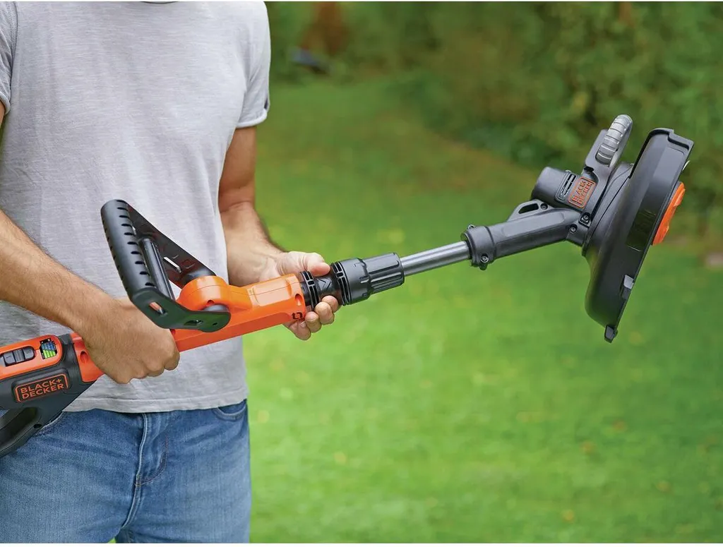 Coupe-bordure 18V 28cm avec technologie PowerCommand STC1820EPC de B&D - 7