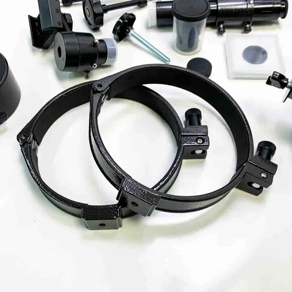 Télescope 130EQ Idéal pour l'Observation Lunaire et Planétaire avec Barlow