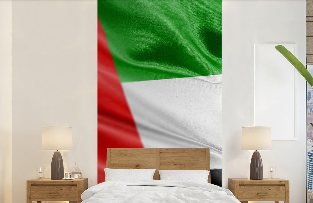 MuchoWow Fototapete für Wohnzimmer oder Schlafzimmer Wandtapete Vinyl Motivtapete Die Flagge der Vereinigten Arabischen Emirate - 120x240 cm - H...