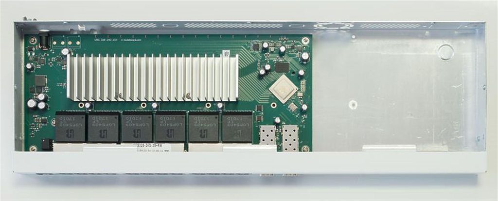 Mikrotik CRS326-24G-2S RM